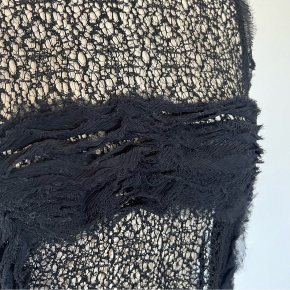 Trouvé Netted Fringe Sleeveless Top - Picture 4 of 7